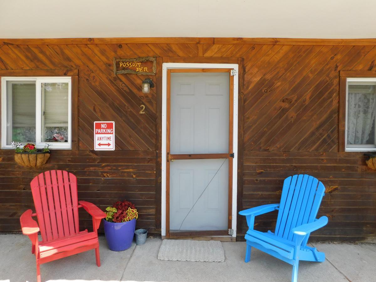 Motel Pine Crest &